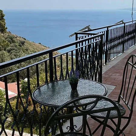 Maison Staletti - Sea View شقة